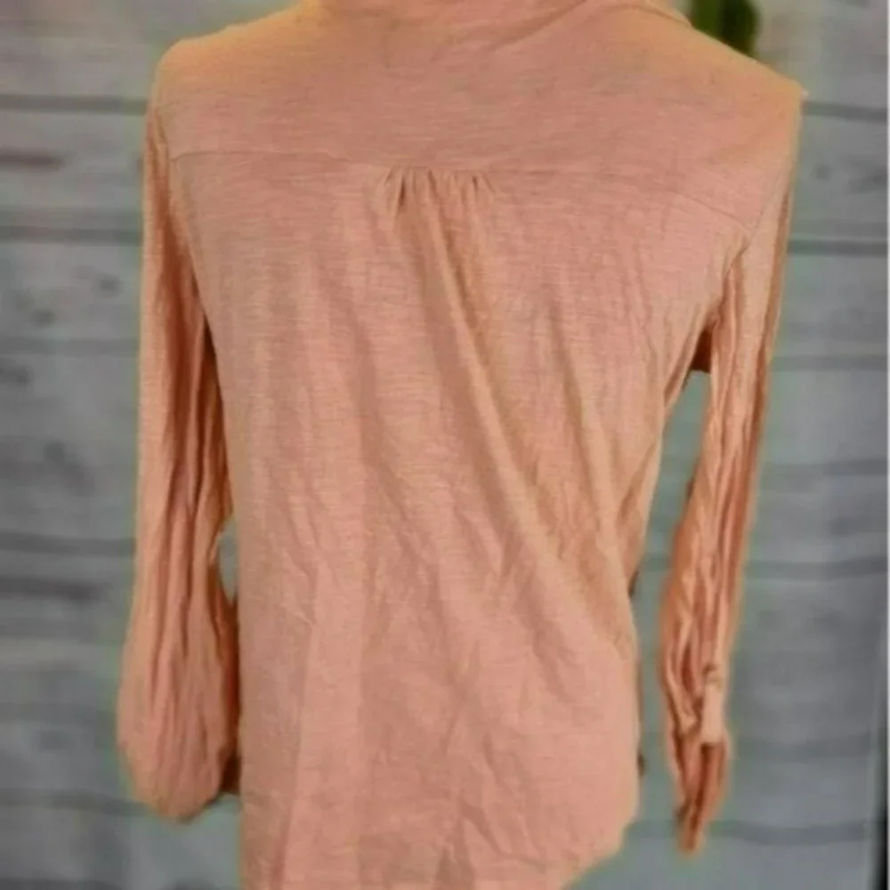 ♡3/$30♡ Button Front Casual Top - Picture 3 of 4